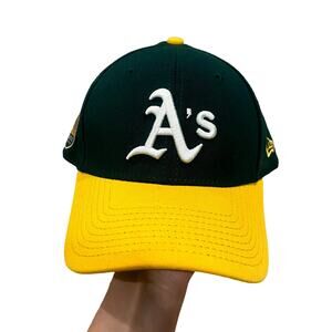 New era Oakland athletics fitted hat M/L